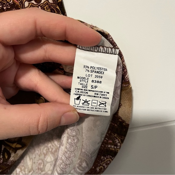 Suzy Shier | Y2K Tank Top - Picture 13 of 14